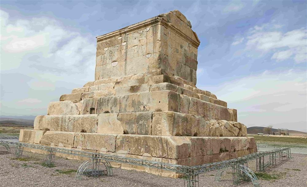 Tomb of Cyrus the Great in Pasargad